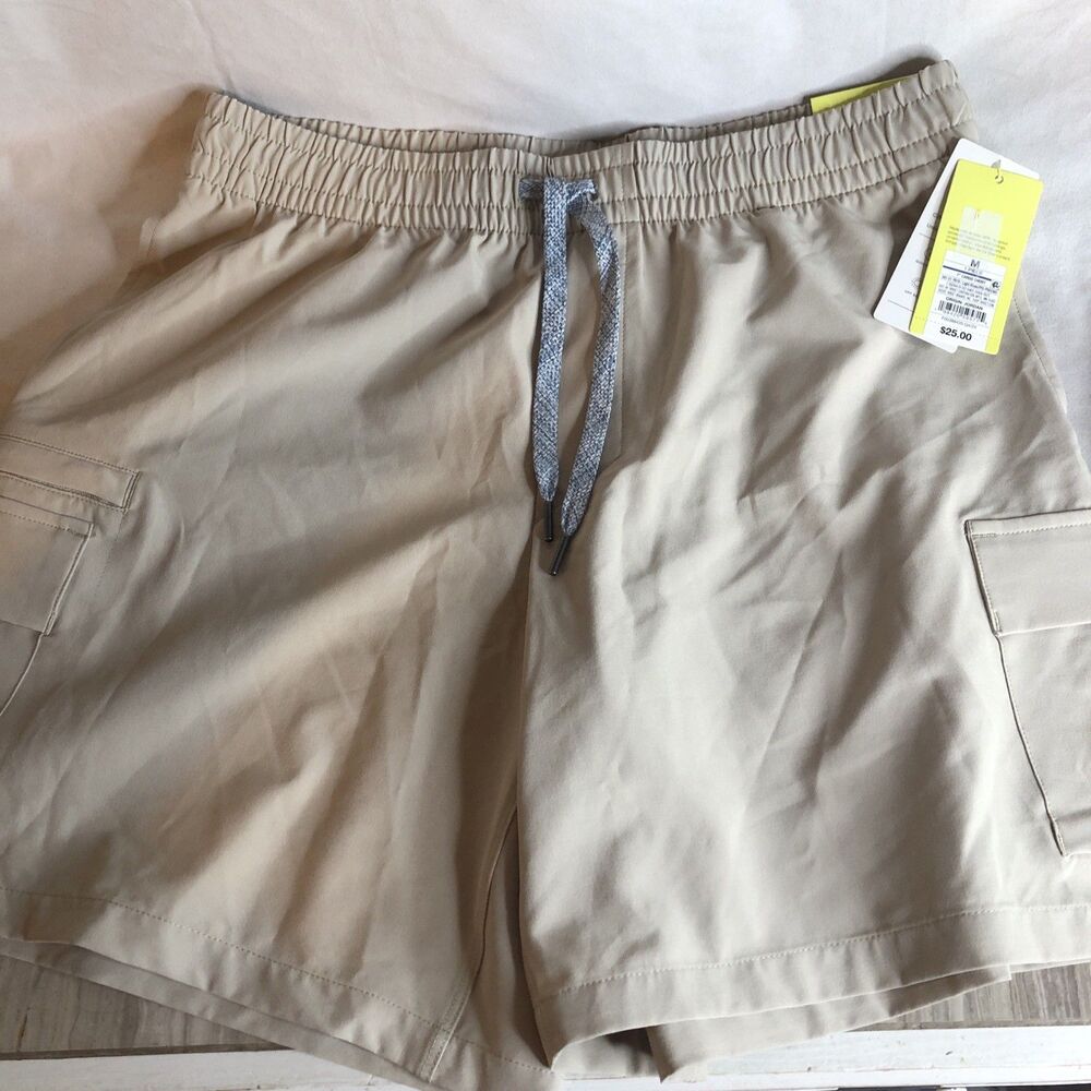 All In Motion 7” Cargo Shorts Moisture Wicking, Quick Dry SPF 50 + Sz M NEW!! - Picture 4 of 10